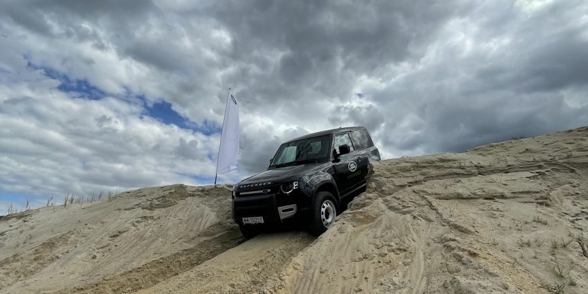 PRZYGODA Z OFF-ROADEM. Land Rover Experience.